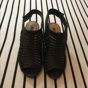 black wedges sandal 🖤🖤
